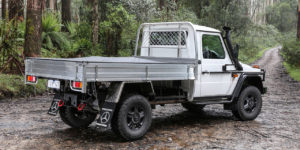 2017-mercedes-benz-g300-cdi-australia-5