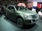 Mitsubishi-L200-2015-10.jpg