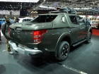 Mitsubishi-L200-2015-9.jpg