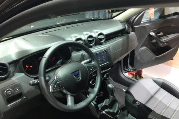 Dacia Duster interior generatie noua 2018 foto sebastian toma