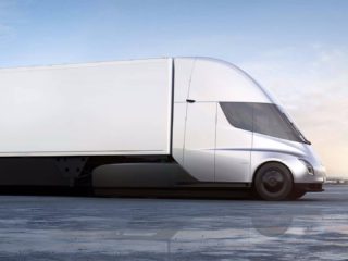 Camion electric Tesla
