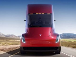 Camion electric Tesla